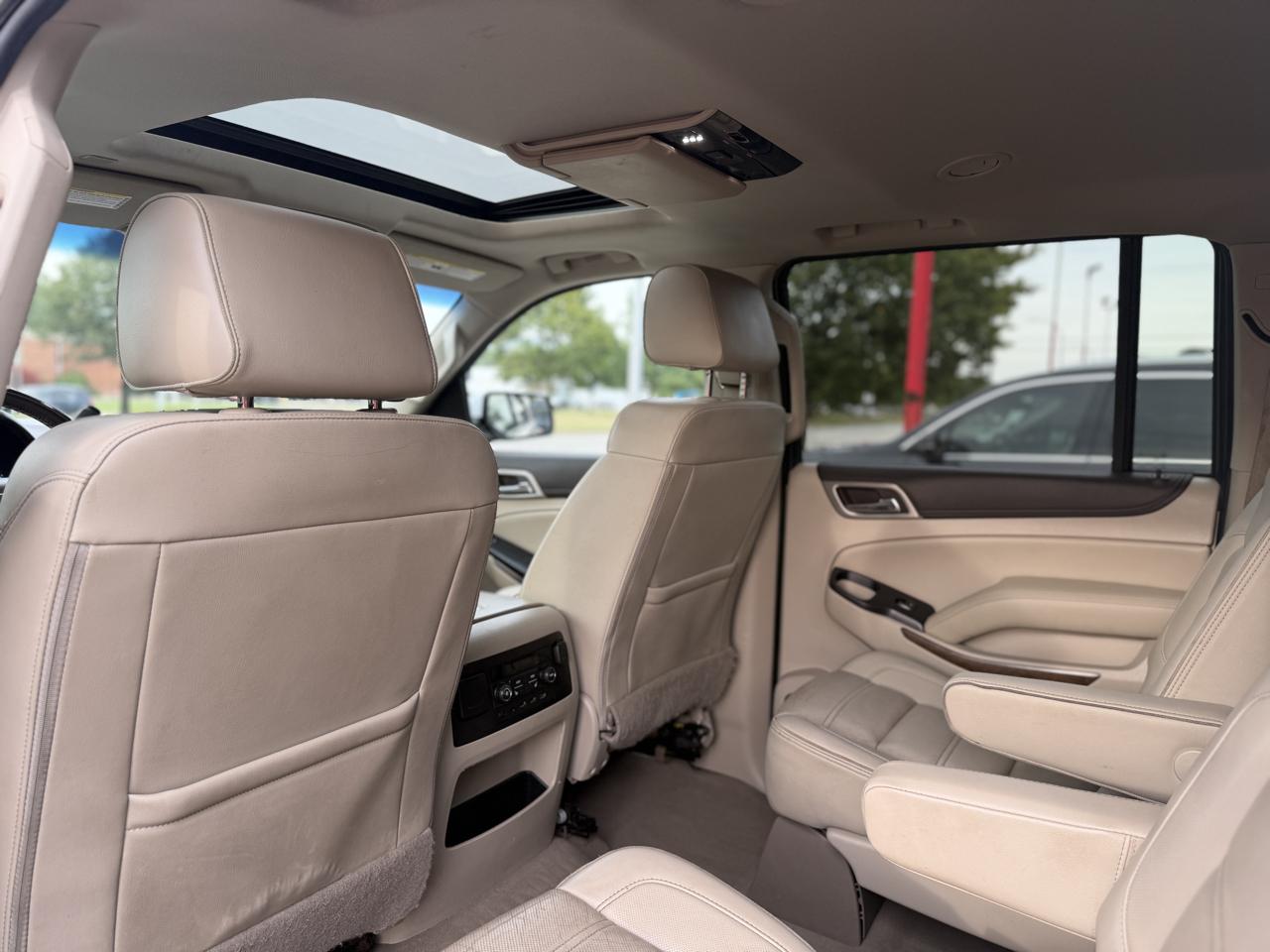 GMC Yukon XL Denali 4WD 2019