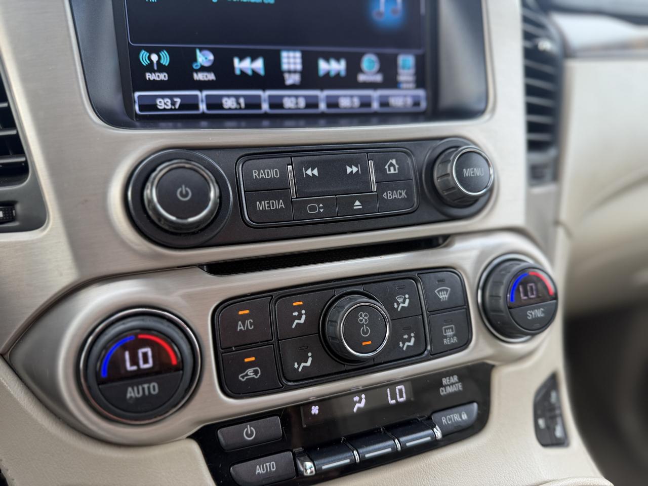 GMC Yukon XL Denali 4WD 2019