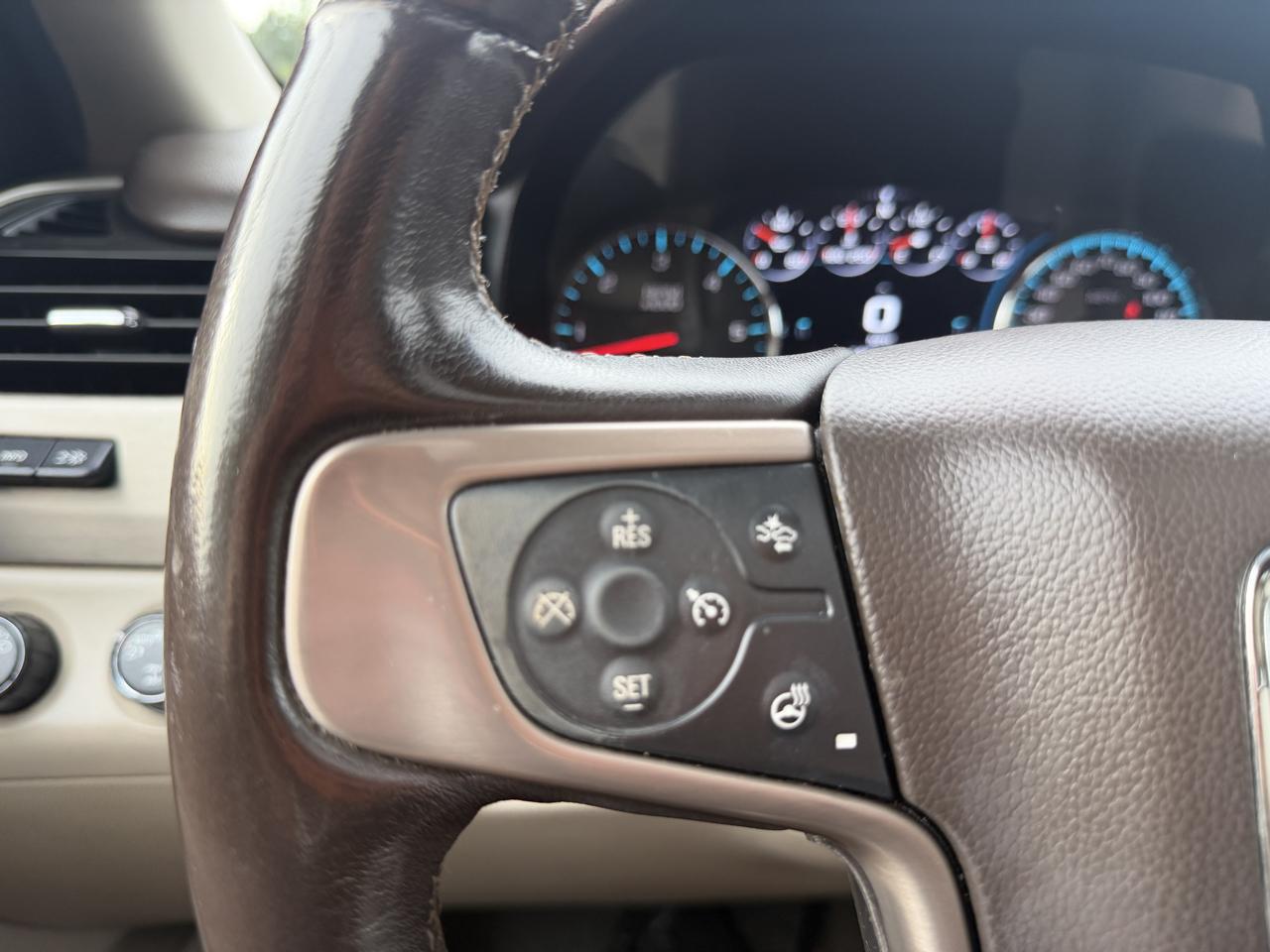 GMC Yukon XL Denali 4WD 2019