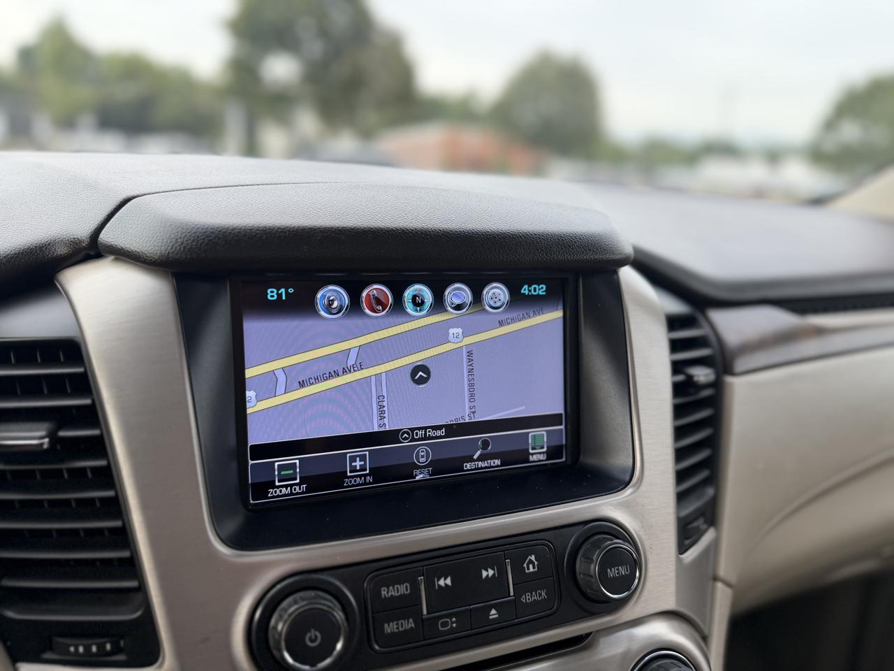 GMC Yukon XL Denali 4WD 2019