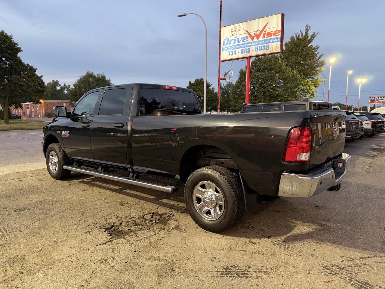 RAM 2500 Tradesman Crew Cab LWB 4WD 2018