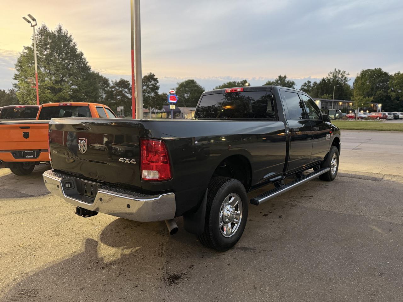 RAM 2500 Tradesman Crew Cab LWB 4WD 2018