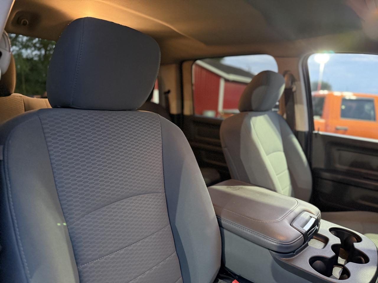 RAM 2500 Tradesman Crew Cab LWB 4WD 2018
