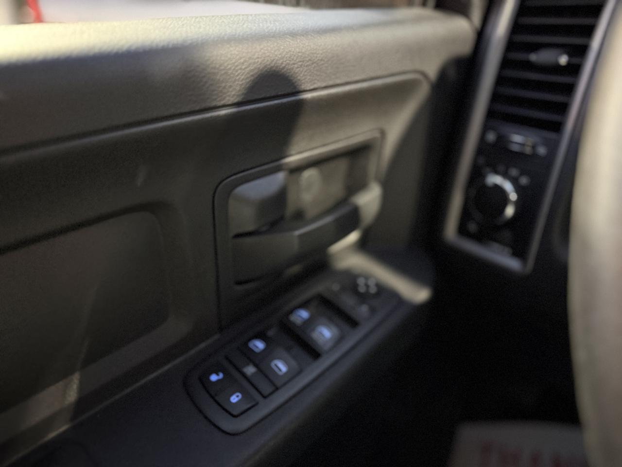 RAM 2500 Tradesman Crew Cab LWB 4WD 2018