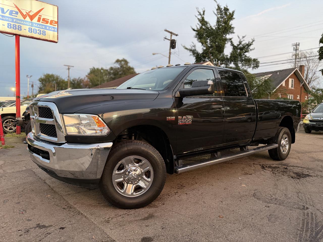 RAM 2500 Tradesman Crew Cab LWB 4WD 2018
