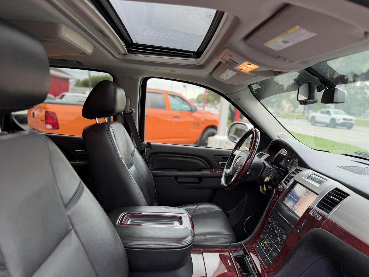 Cadillac Escalade Premium AWD 2014