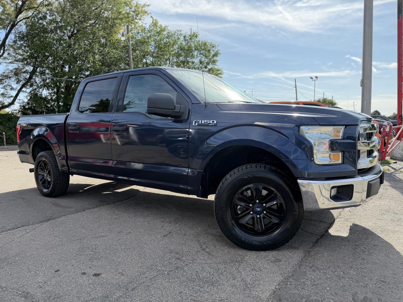 Ford F-150 XLT 4WD SuperCrew 5.5' Box 2015