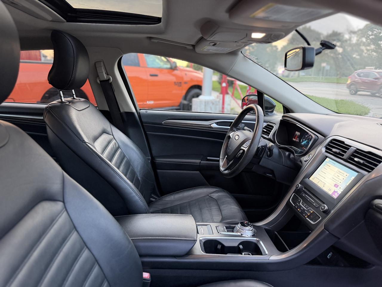 Ford Fusion SE 2017