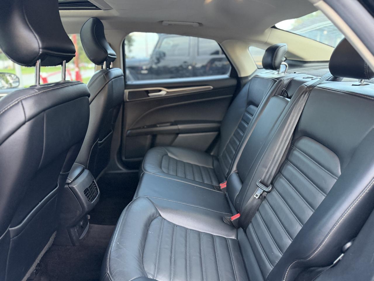 Ford Fusion SE 2017