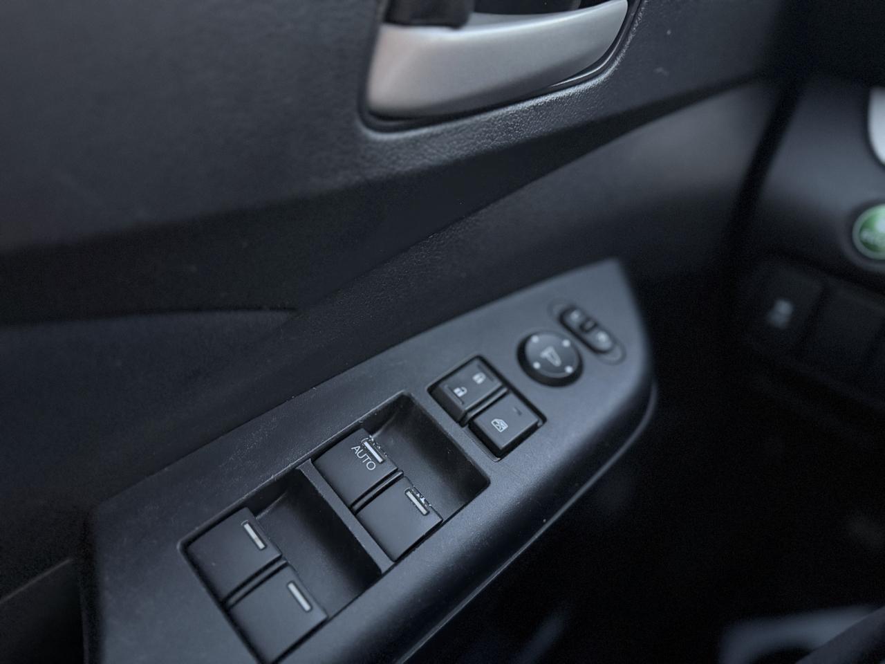 Honda CR-V EX 4WD 5-Speed AT 2013