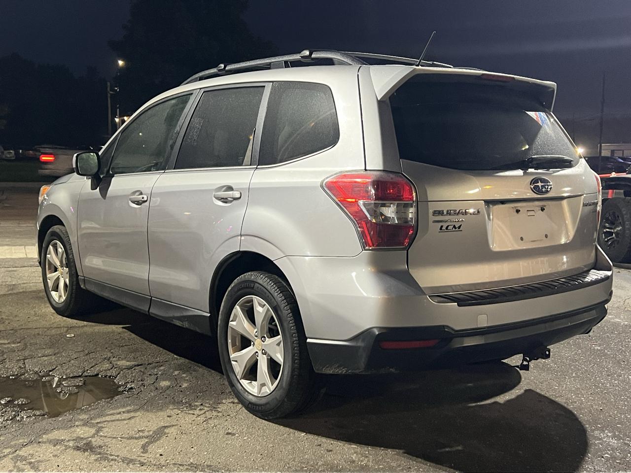 Subaru Forester 2.5i Limited 2014