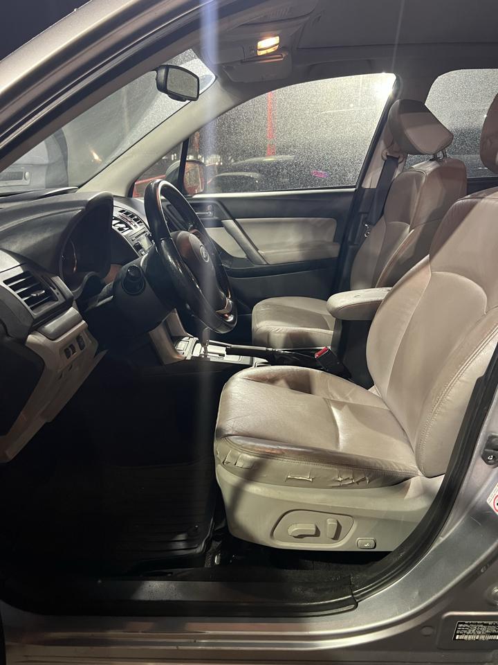 Subaru Forester 2.5i Limited 2014