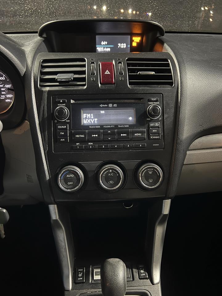 Subaru Forester 2.5i Limited 2014
