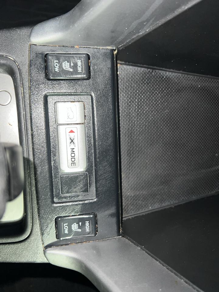 Subaru Forester 2.5i Limited 2014