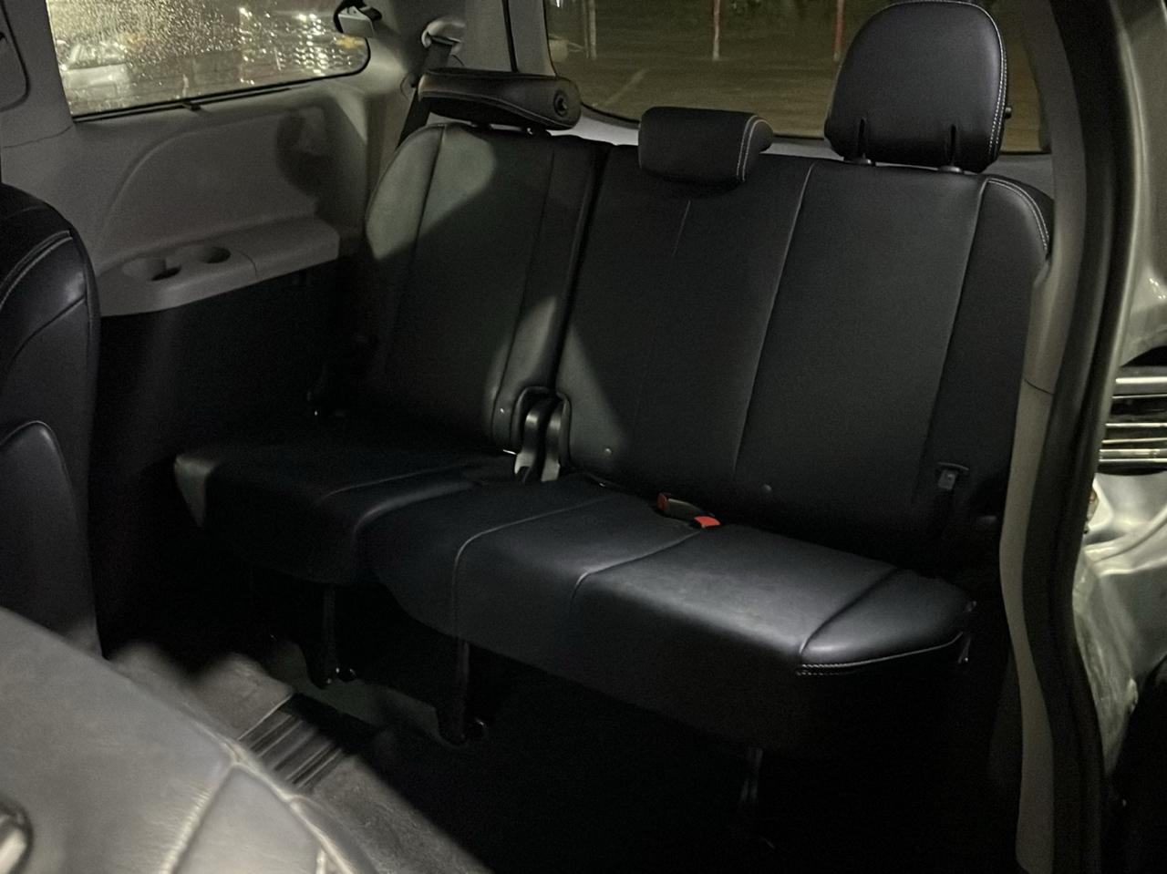 Toyota Sienna SE 8-Passenger 2017