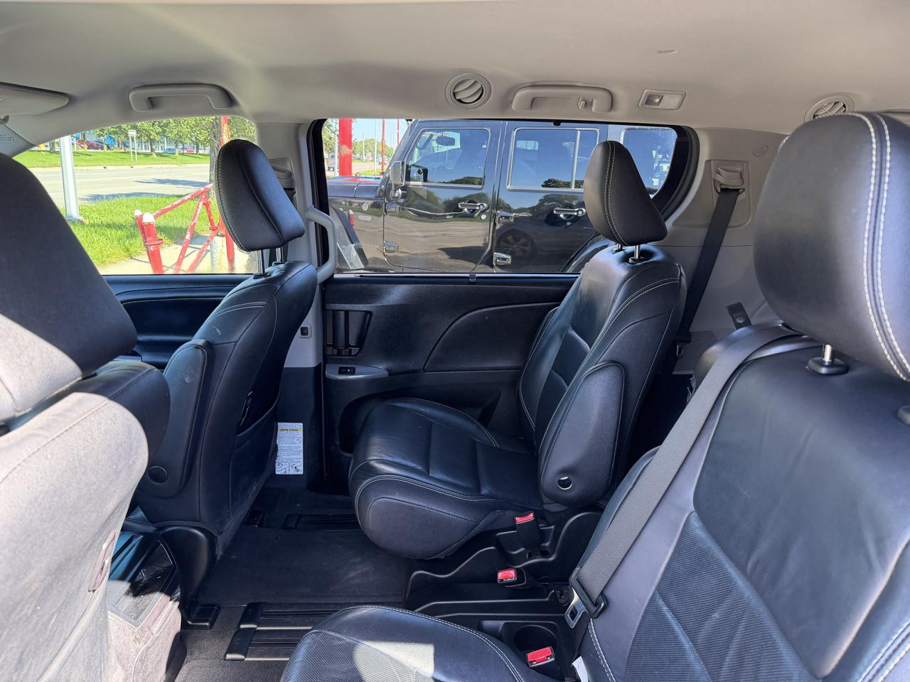 Toyota Sienna SE 8-Passenger 2017