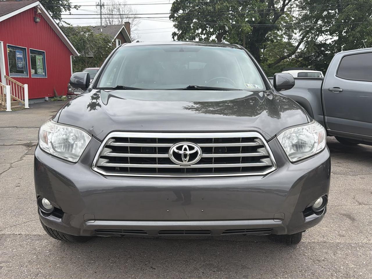 Toyota Highlander Limited 4WD 2010