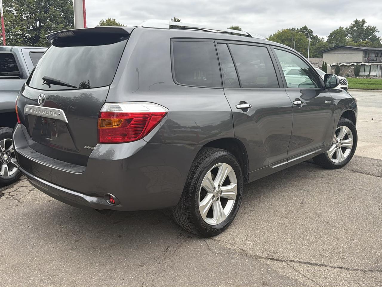Toyota Highlander Limited 4WD 2010