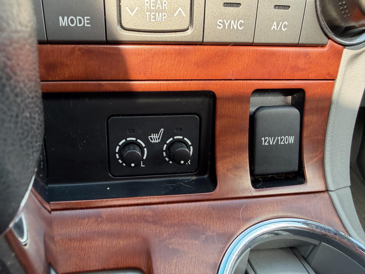 Toyota Highlander Limited 4WD 2010