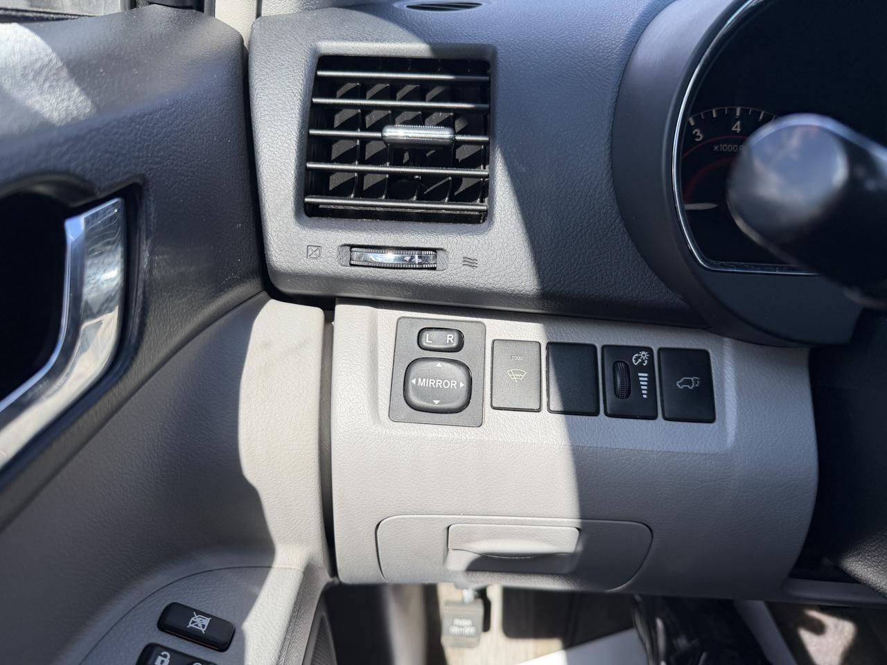 Toyota Highlander Limited 4WD 2010