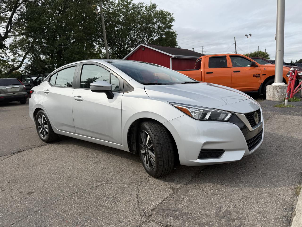 Nissan Versa SV 2021