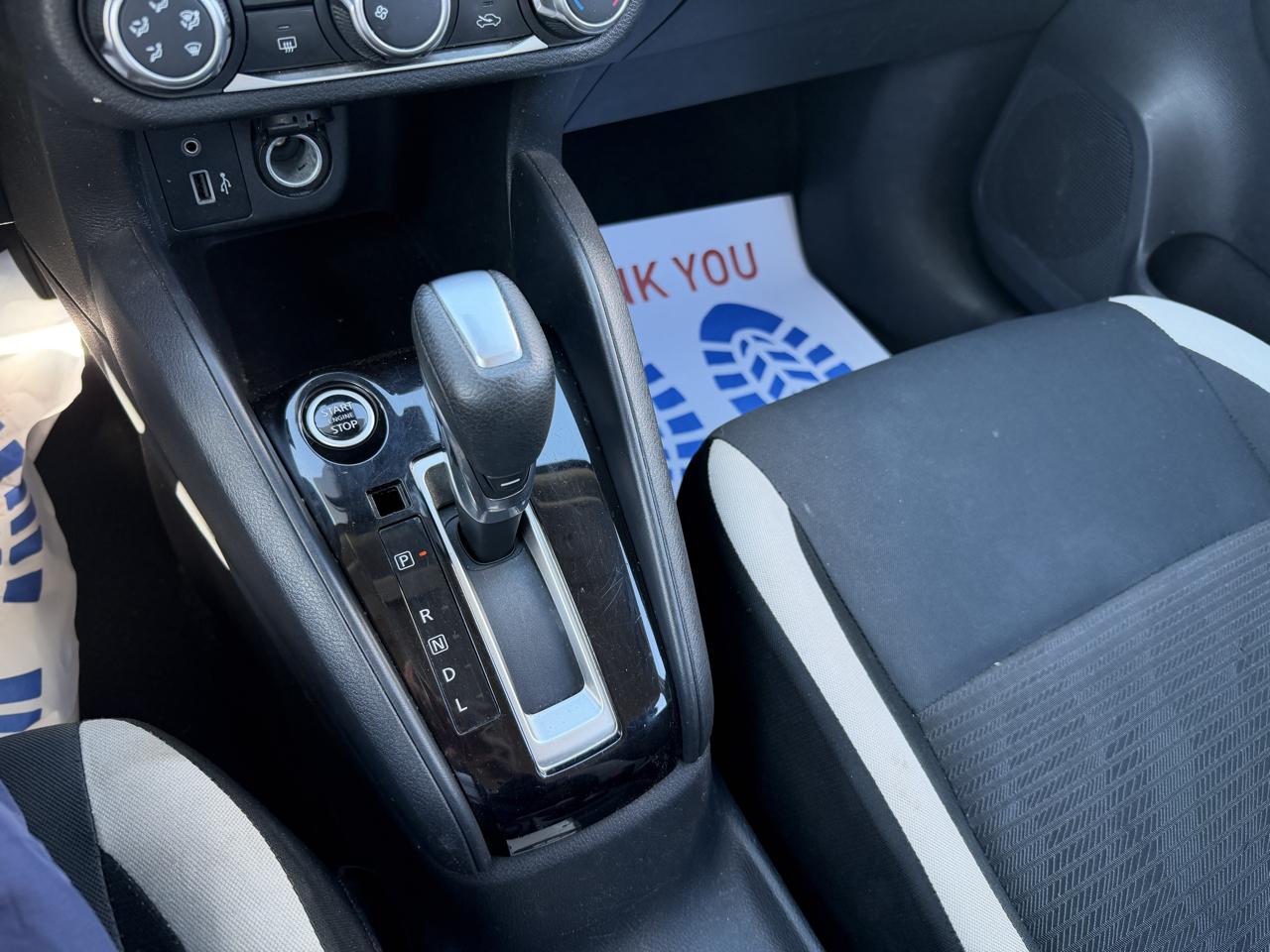 Nissan Versa SV 2021