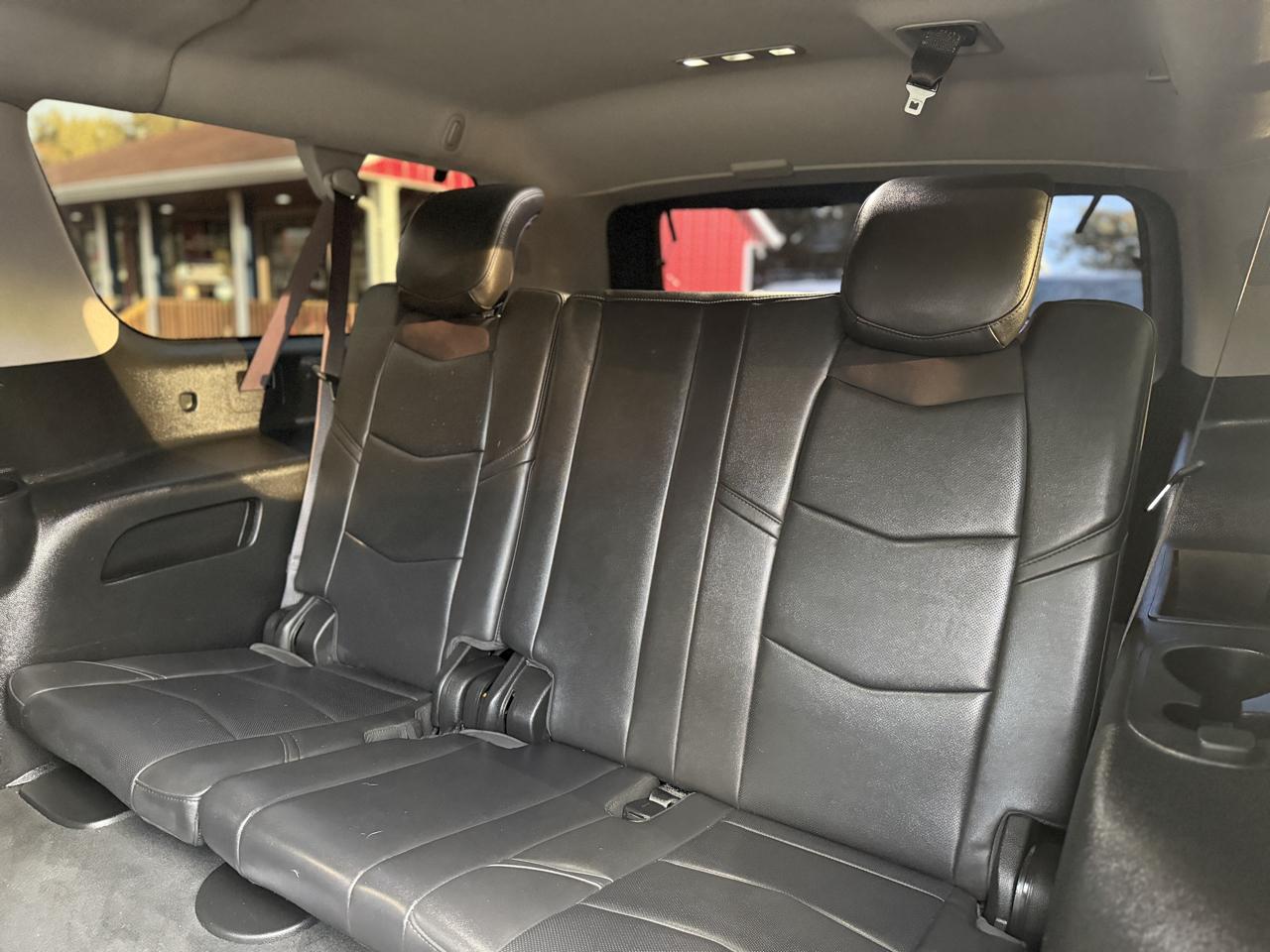 Cadillac Escalade ESV Luxury 4WD 2019