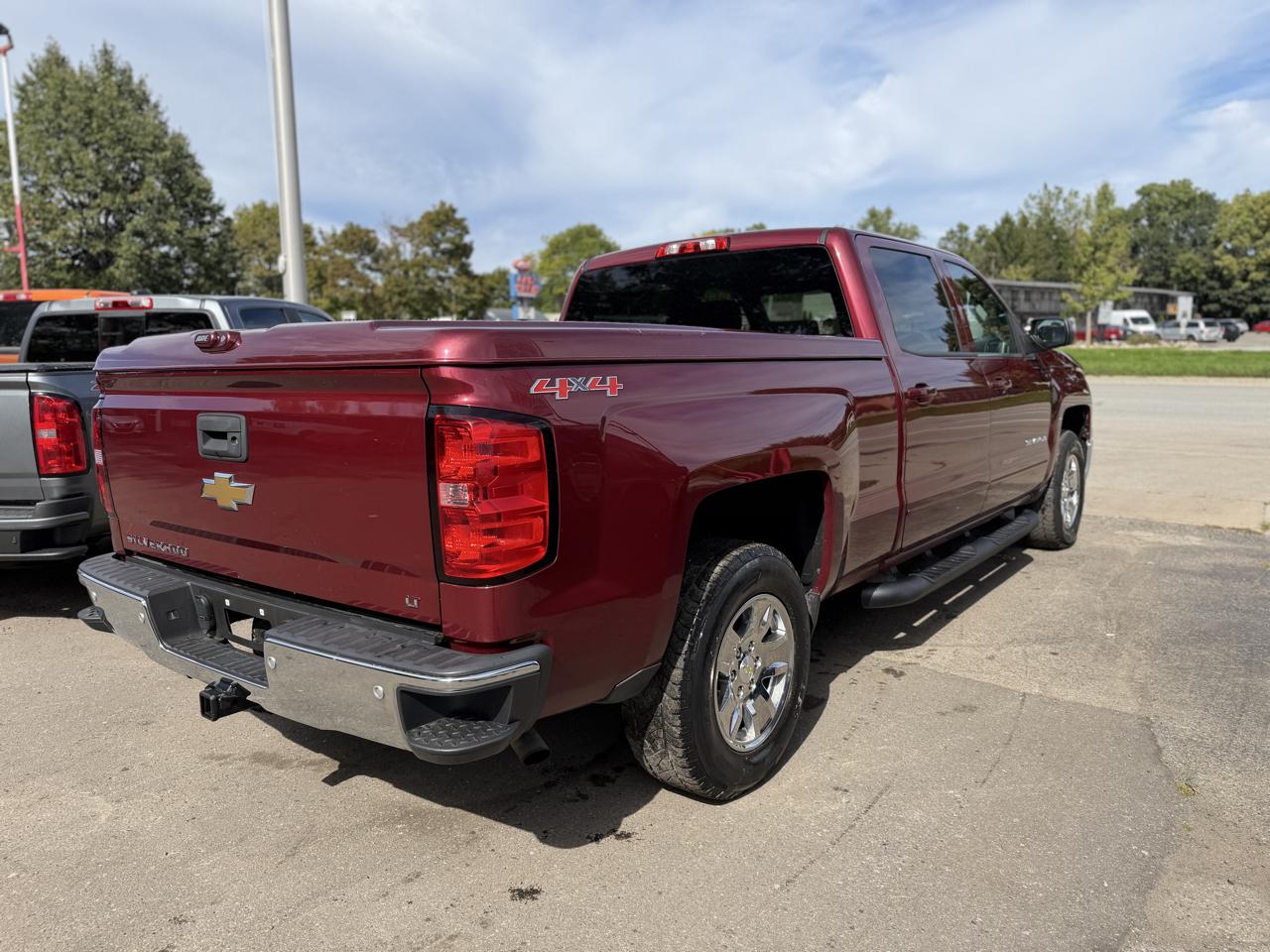 Chevrolet Silverado 1500 LT Crew Cab 4WD 2015