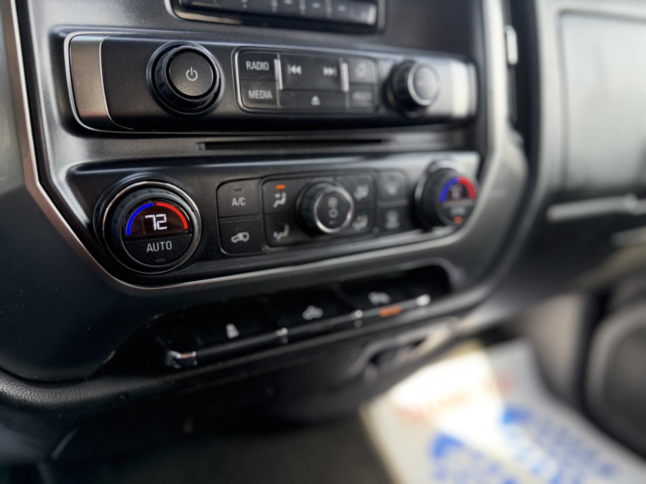 Chevrolet Silverado 1500 LT Crew Cab 4WD 2015