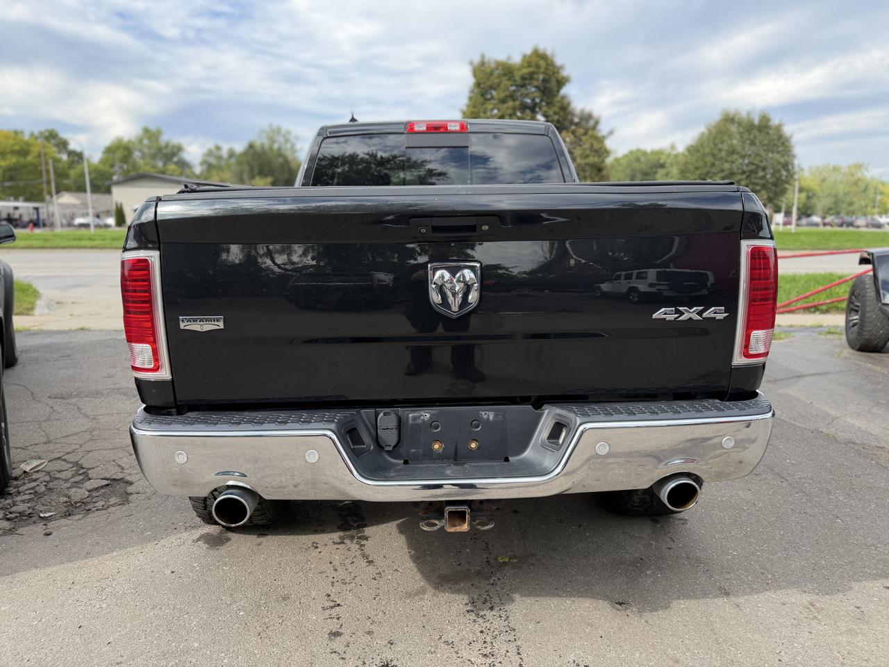 RAM 1500 Laramie Crew Cab LWB 4WD 2018