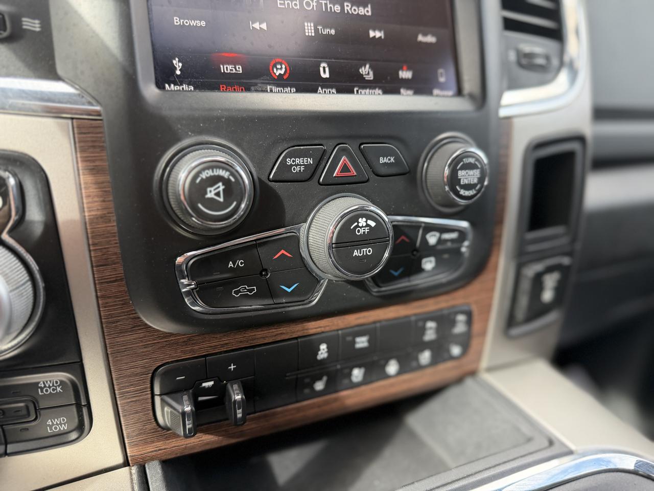 RAM 1500 Laramie Crew Cab LWB 4WD 2018