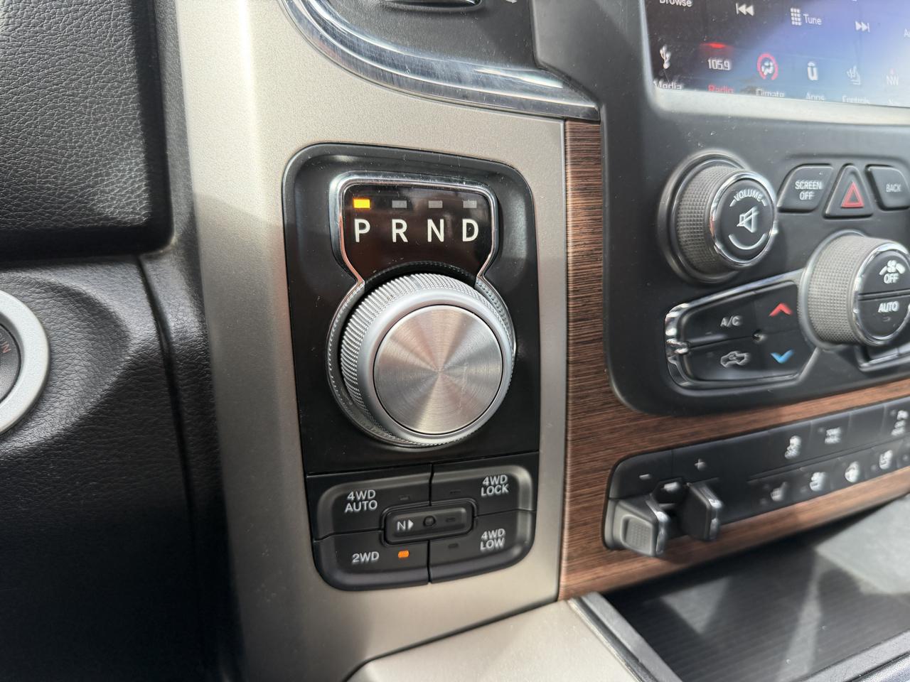 RAM 1500 Laramie Crew Cab LWB 4WD 2018