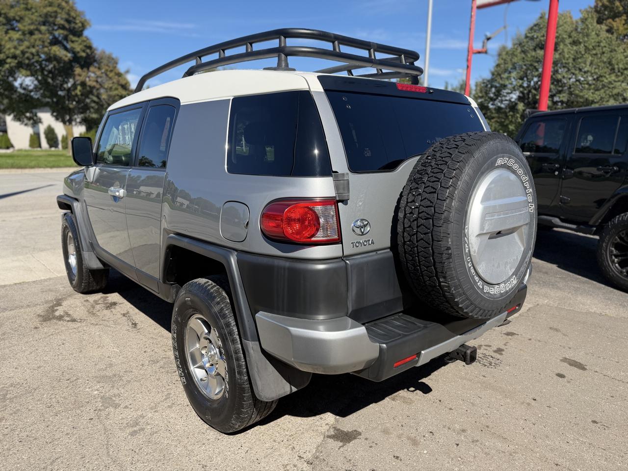 Toyota FJ Cruiser 4WD AT 2010
