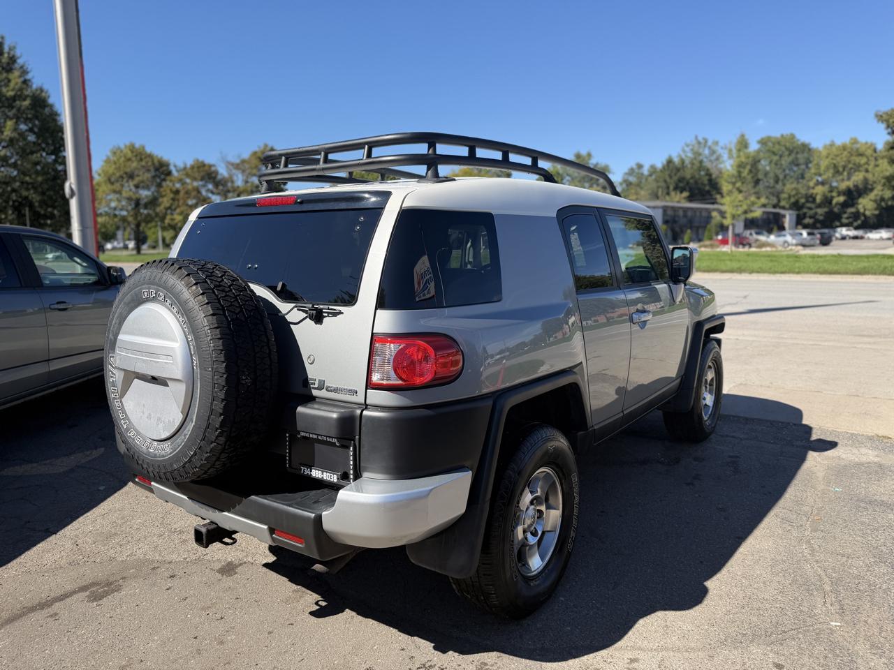 Toyota FJ Cruiser 4WD AT 2010