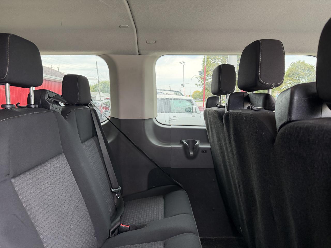 Ford Transit 350 Wagon Low Roof XL w/Sliding Pass. 148-in. WB 2021