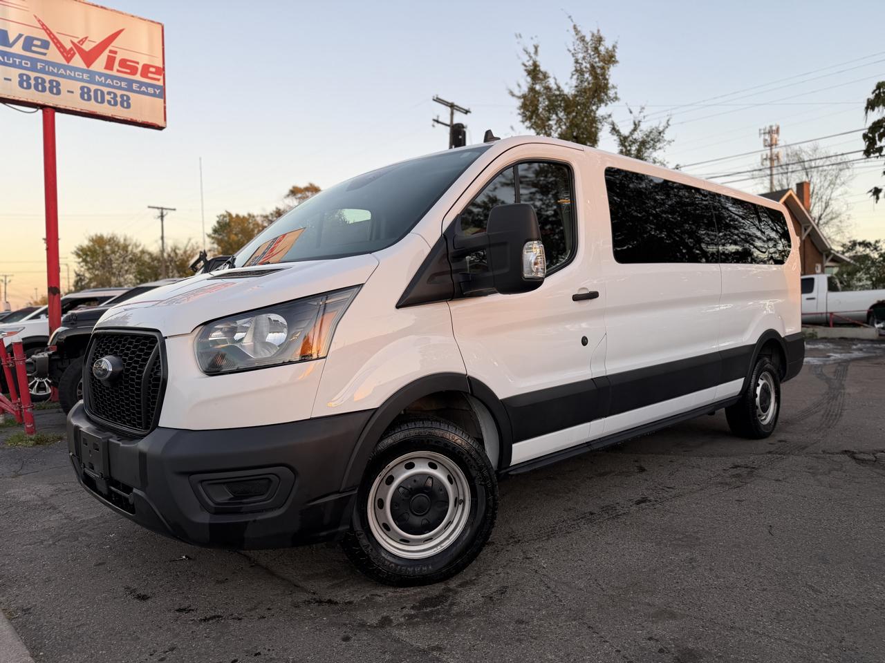 2021 Ford Transit 350 Wagon Low Roof XL w/Sliding Pass. 148-in. WB
