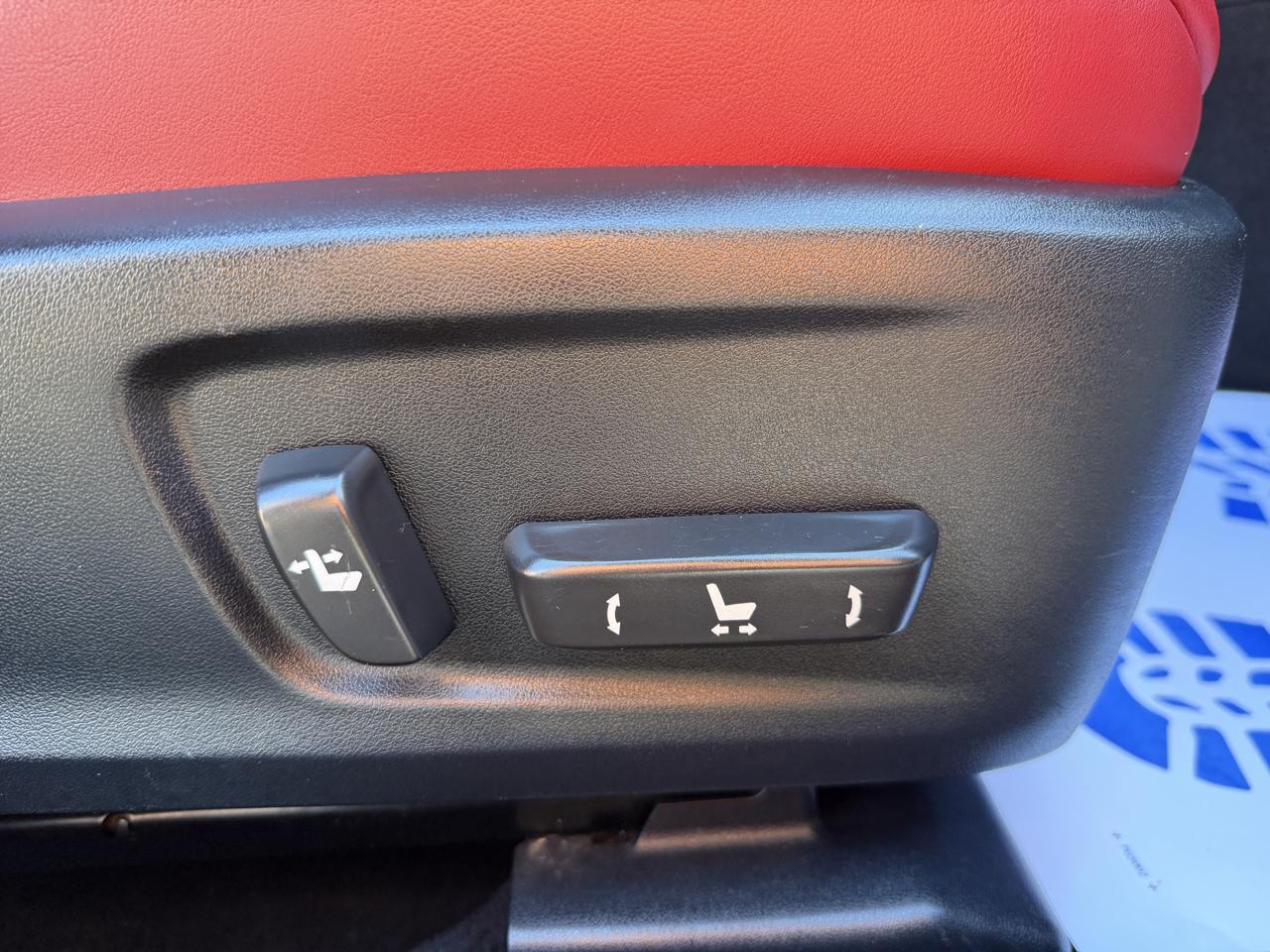 Lexus IS 300 AWD 2016