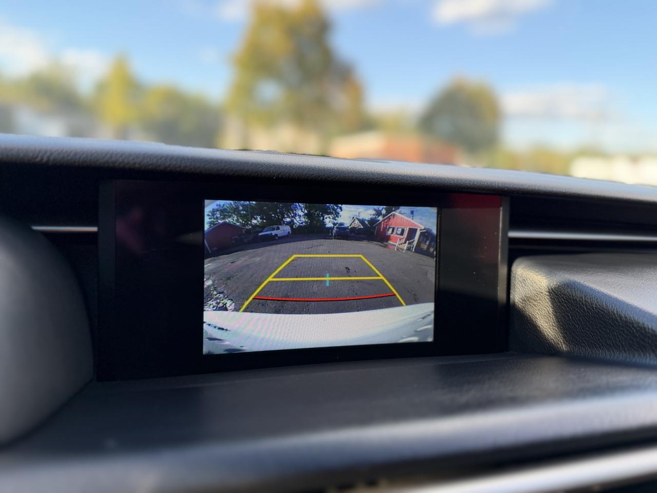 Lexus IS 300 AWD 2016