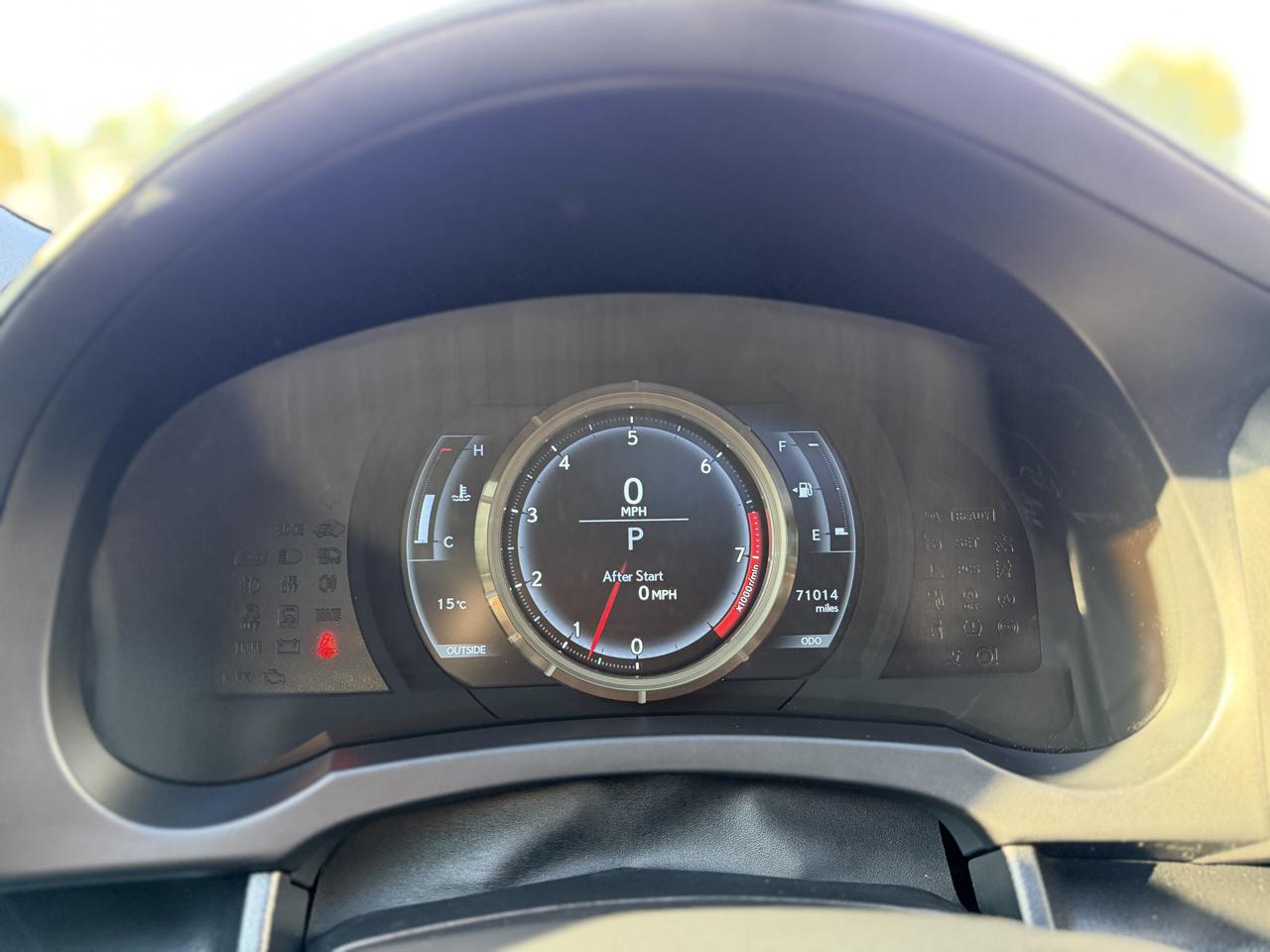 Lexus IS 300 AWD 2016