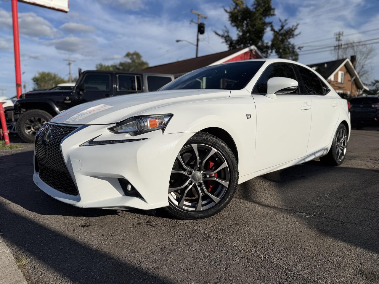 2016 Lexus IS