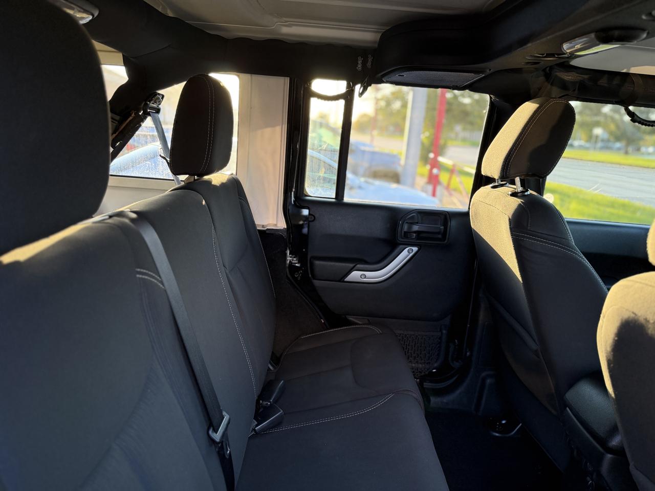 Jeep Wrangler JK Unlimited Sahara 4WD 2018