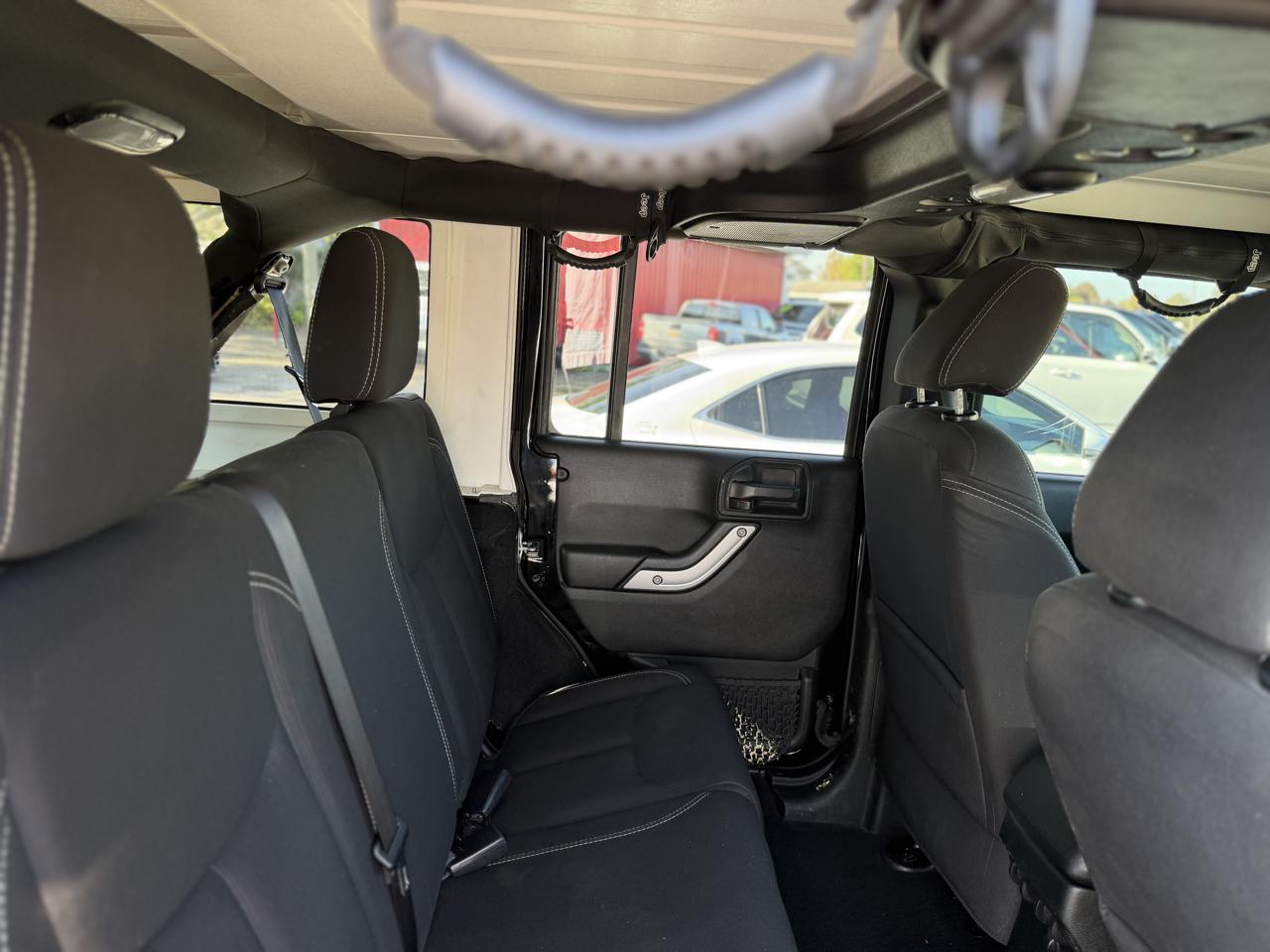 Jeep Wrangler JK Unlimited Sahara 4WD 2018