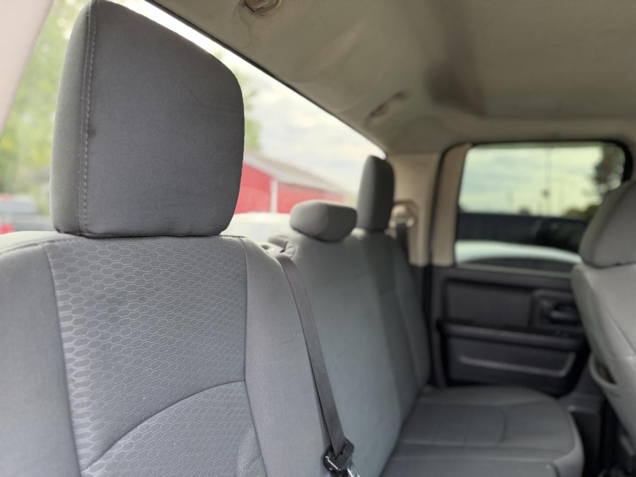 RAM 1500 Tradesman Quad Cab 4WD 2013