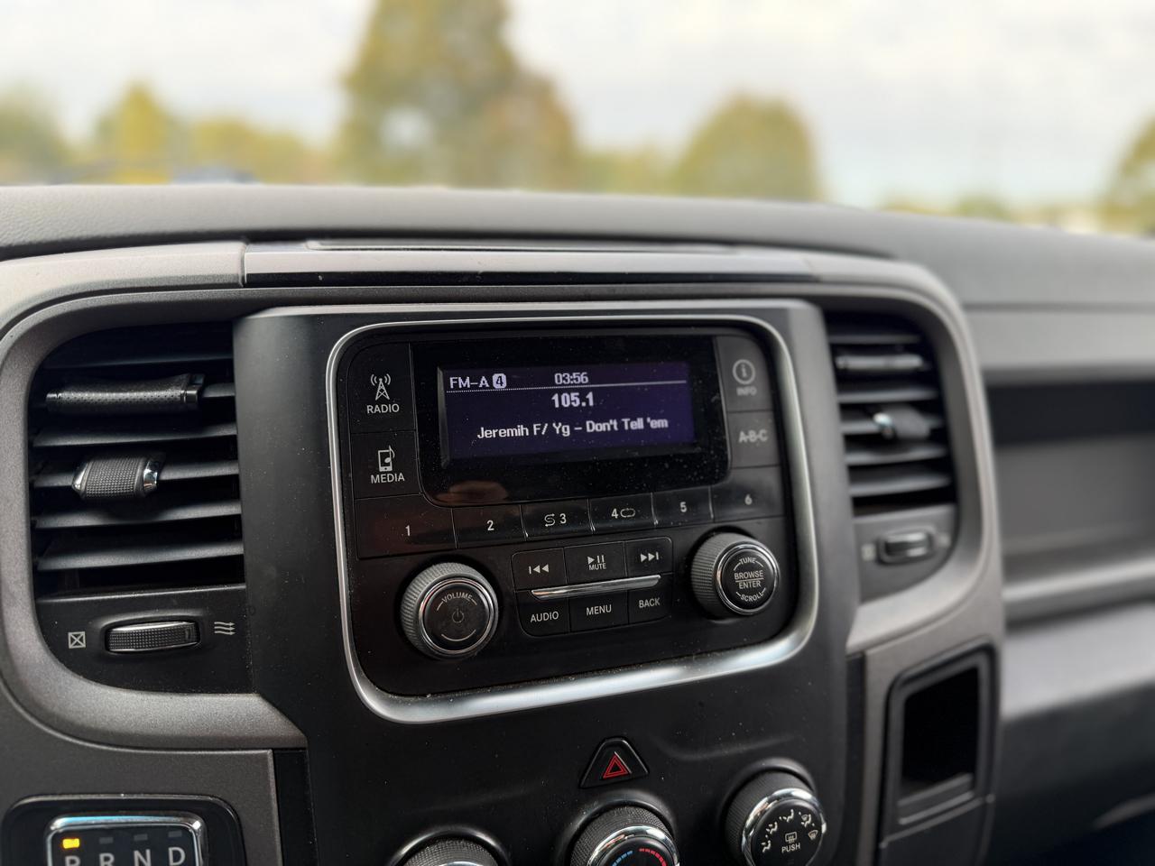 RAM 1500 Tradesman Quad Cab 4WD 2013