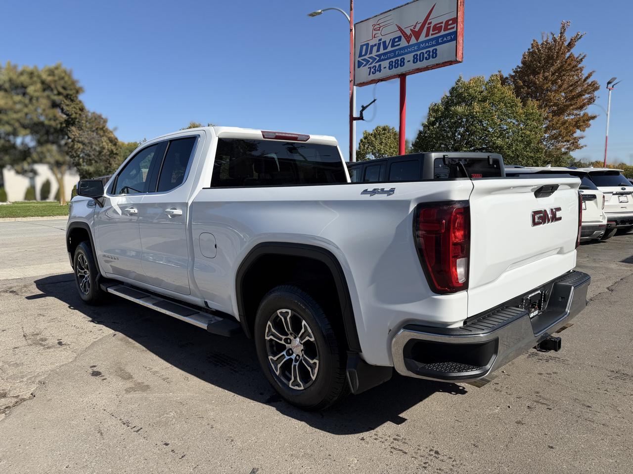 GMC Sierra 1500 SLE Double Cab 4WD 2019