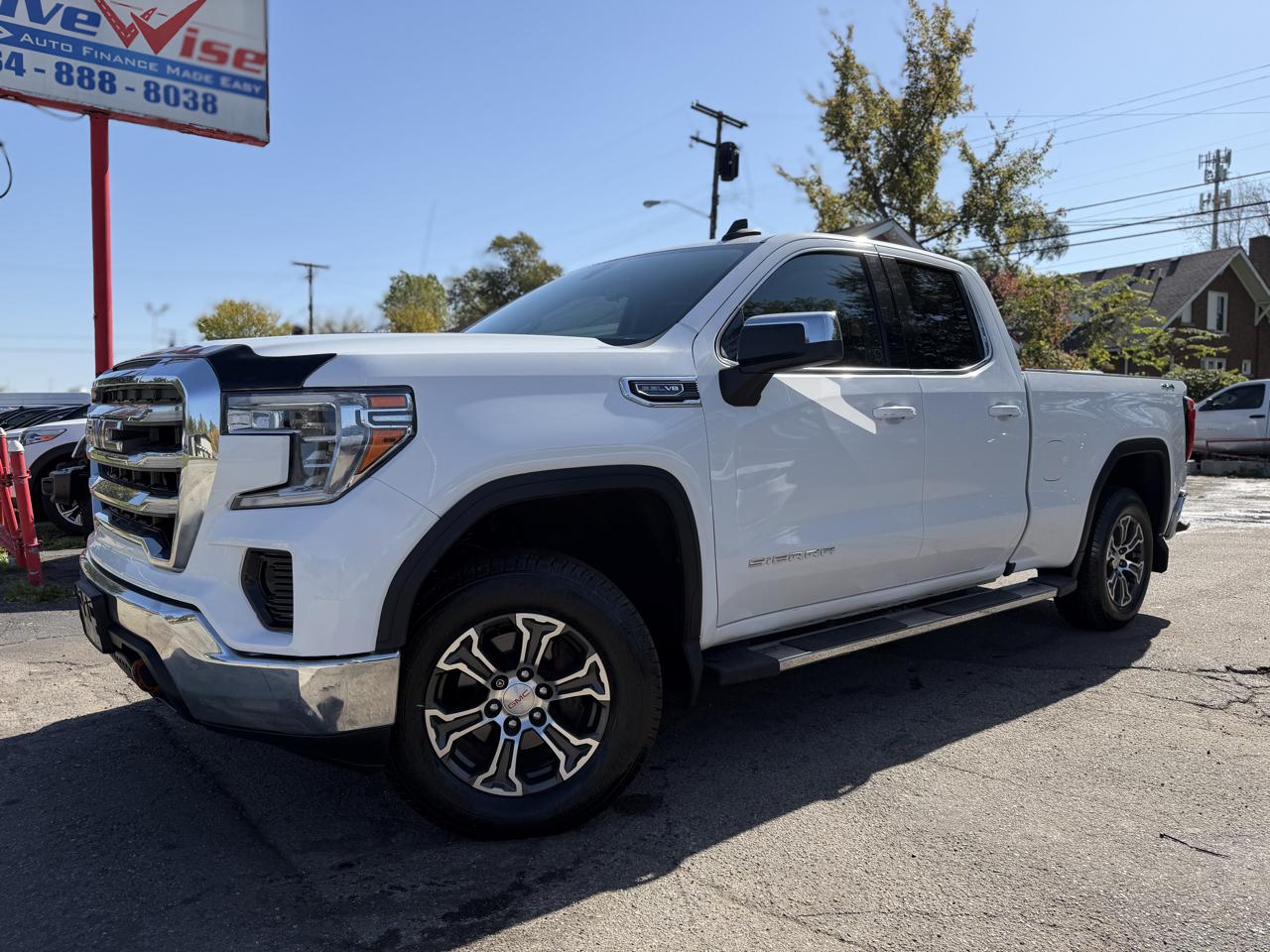 GMC Sierra 1500 SLE Double Cab 4WD 2019