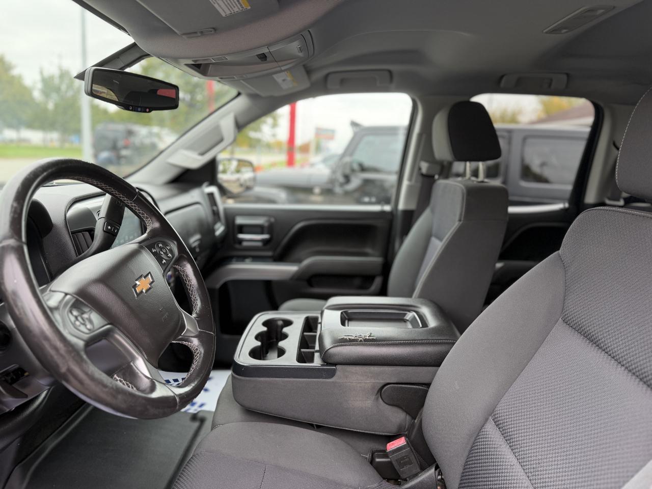 Chevrolet Silverado 1500 LT Double Cab 4WD 2017
