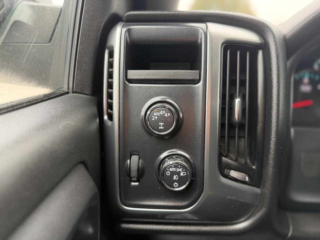 Chevrolet Silverado 1500 LT Double Cab 4WD 2017
