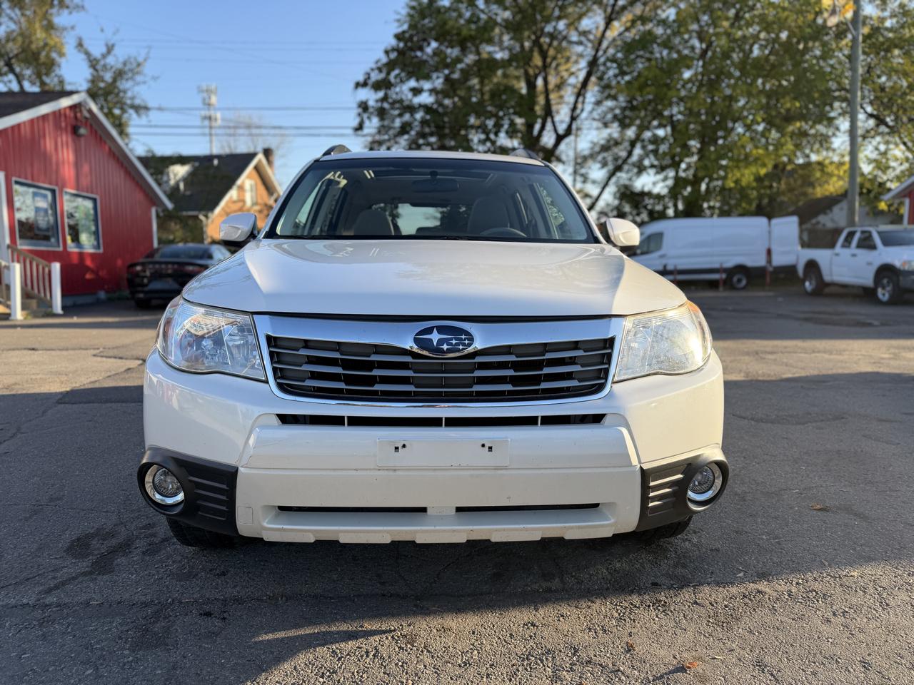 Subaru Forester 2.5X Limited 2010