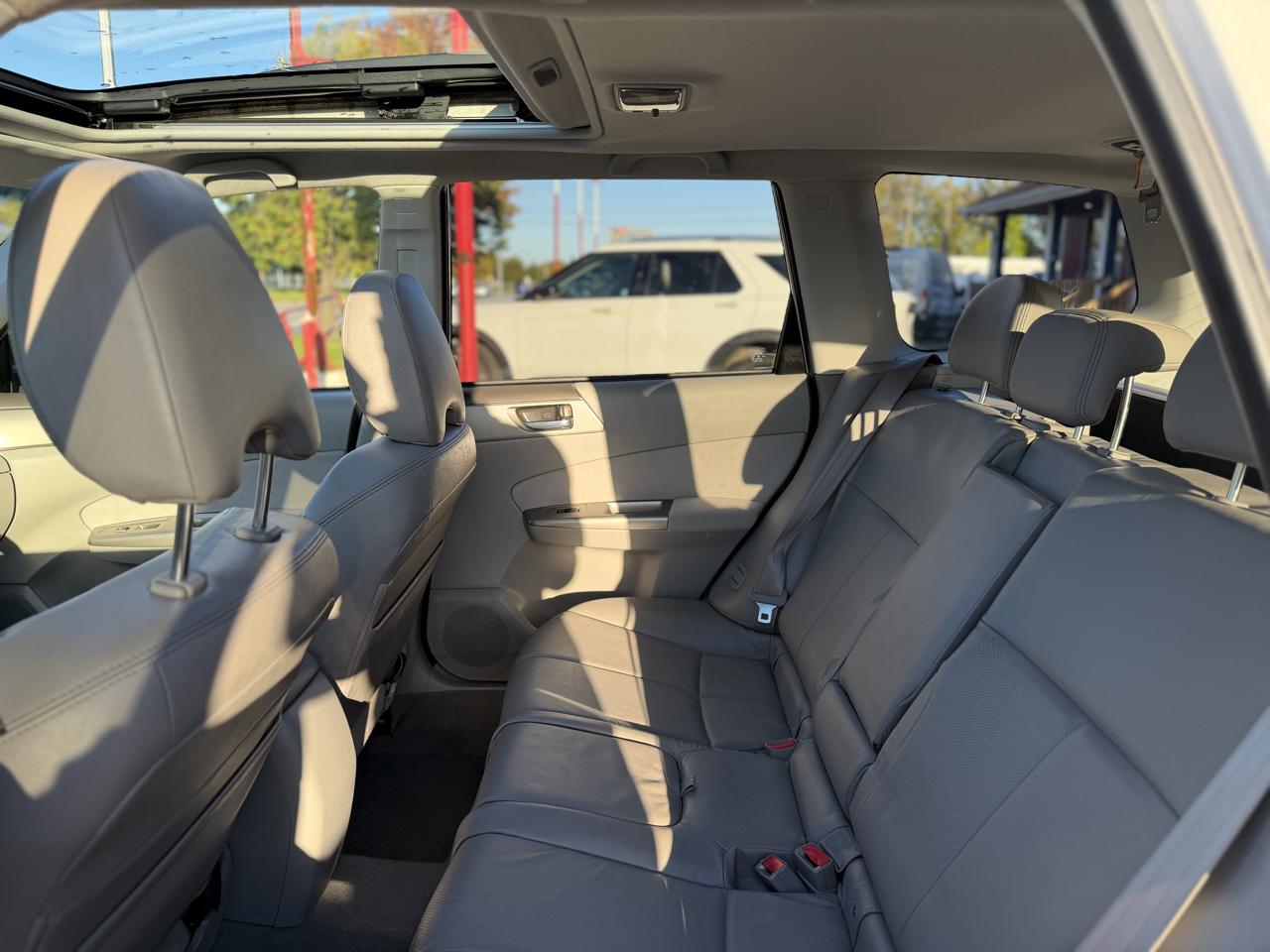 Subaru Forester 2.5X Limited 2010